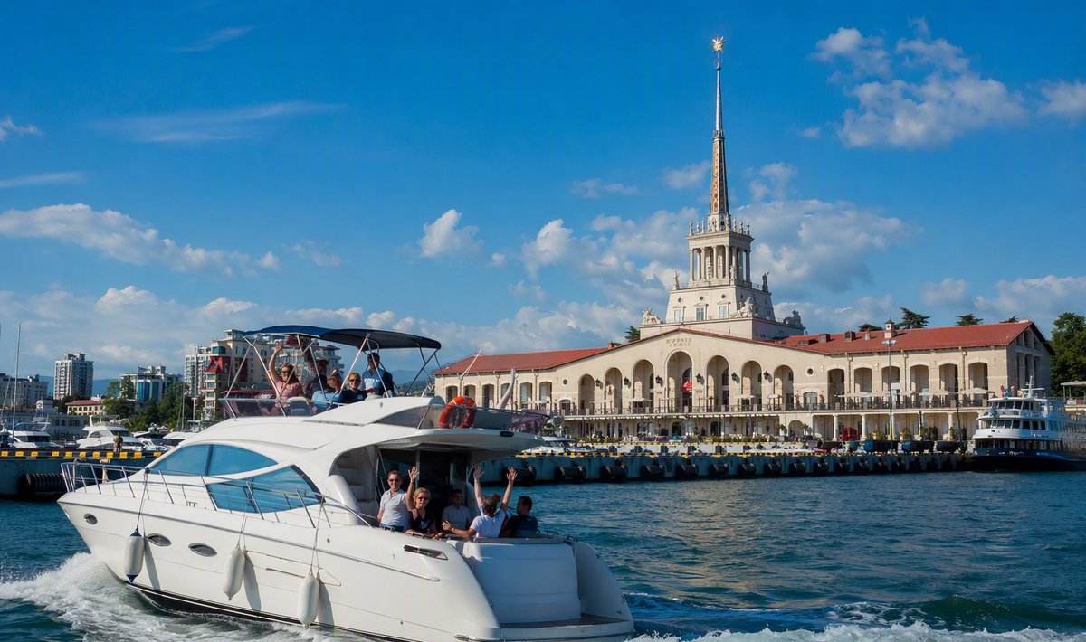 5 boat routes from Sochi Sea Port we never tire of — ТурВояж, Сочи