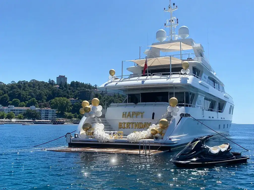 День рождения на Sunseeker 115