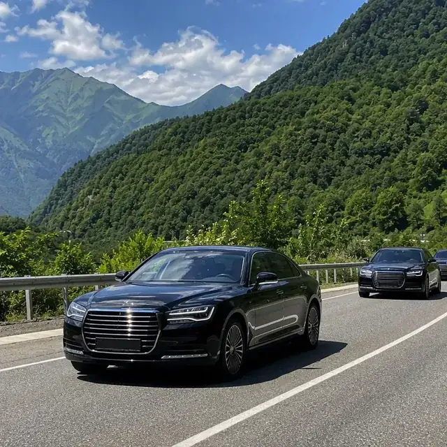 Юбилейный кортеж Rolls-Royce