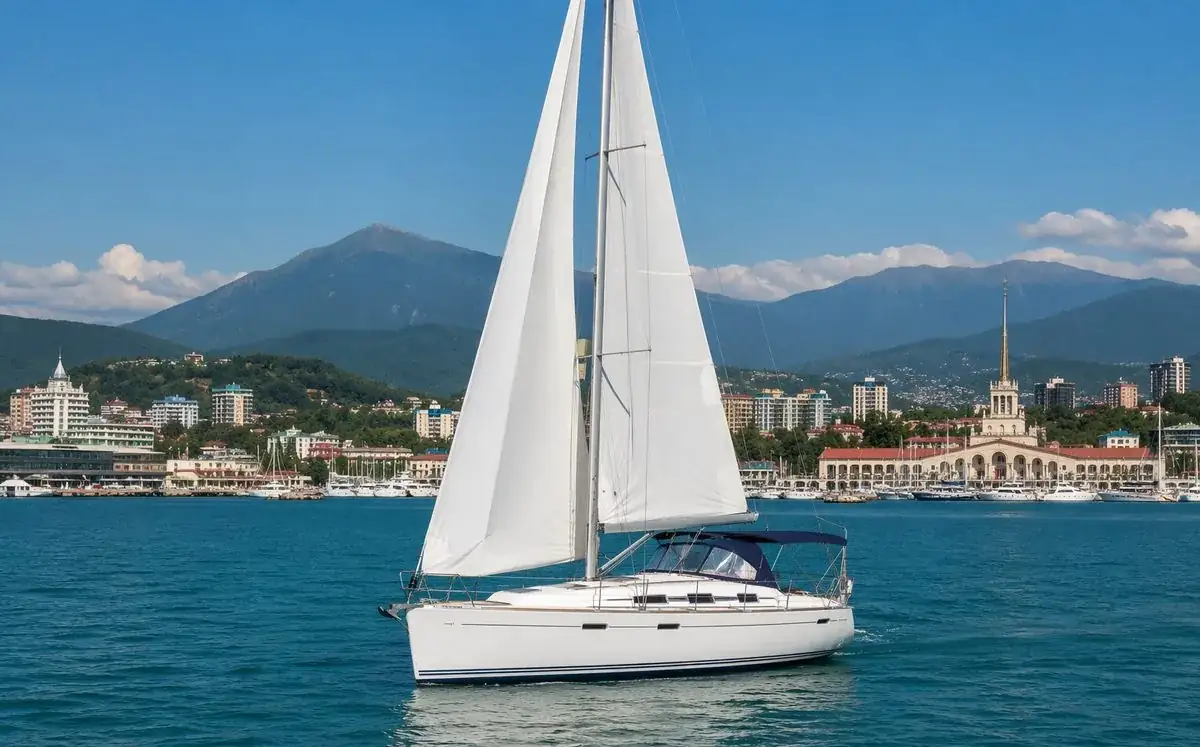 Парусная яхта Bavaria 42 «Ника» — курс штурмана в Сочи